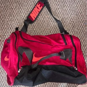 Nike duffle bag